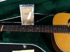 Martin HD-28 w/i-Beam Active 2010_4