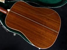 Martin HD-28 w/i-Beam Active 2010_7