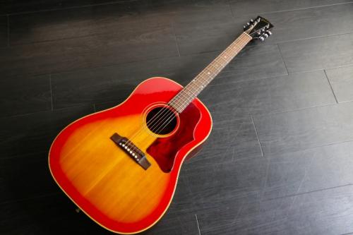 Gibson J-45　1967年　