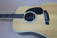 Cat's Eyes CE-2000 / Torch Inlay・U.S.A Grover 102 Peg・Solid Ezo Spruce Top・Solid Jacaranda Side and Back・ D-41 Style Solid Abalone Trim and Rosette・Ebony Fingerboard and Bridge・Under Finish Pick guard 【With Orig_12