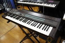 YAMAHA DX7 [XL058]【神戸店在庫】●