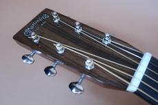 Martin OMJM John Mayer 20th Anniversary / Platinum Gray Burst・Engelmann Spruce Top・Solid Rosewood Side and Back・Ebony Fingerboard・Herringbone Trim・Abalone Rosette・With Fishman Gold Plus Natural 1【With Origin_8