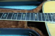 Yamaki F-1150 / Vertical Logo ・Jacaranda Head Plate・Solid Abalone Top and Back Trim and Rosette・Hexagons Inlay・Solid Ezo Spruce Top・Solid Jacaranda Side and Back【With Boblen Hard Case】1970年代製_8