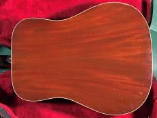 Gibson J-45 DELUXE_3