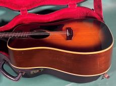 Gibson J-45 DELUXE_4