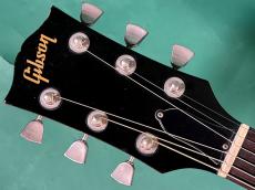 Gibson J-45 DELUXE_5