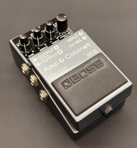 BOSS  IR-2 Amp & Cabinet