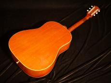 Gibson J-50【1956年製 満70歳を迎えた激シブのフォルム! 使用感やリペア歴がある為特別プライス! メンテナンス済ですのでプレーヤー重視の方にオススメです! 】解説試奏動画ご覧下さい。_5