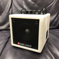 Phil Jones Bass 《卓上サイズ》NANOBASS X4C -WHITE-【即納可】