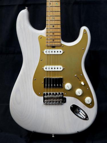 Red House Guitars General S / SSH NOS Trans White