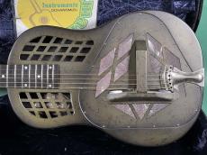 National NRP B TRICORN BLACK RUST _2