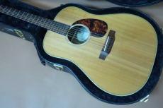 Breedlove American series D/SR H / Solid Sitka Spruce Top・Solid Rosewood Side and Back・Original Peg・Abalone Rosette・Herringbone Binding・Rosewood Fingerboard and Bridge・Tortis Color Pick guard【With Original Hard_2