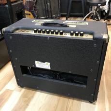 Crate Vintage Club 30 Combo_3