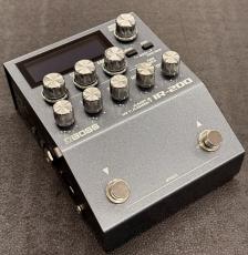 BOSS IR-200 Amp & IR Cabinet