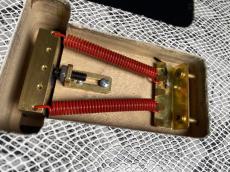 FU-Tone Brass Tremolo Stopper_2