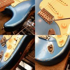 Fender Vintera Road Worn Stratocaster_5