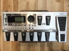 BOSS GT-10 Guitar Effects Processor_2