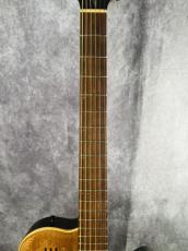 Godin A6 Natural_3
