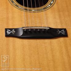 Larrivee C-10 Jacaranda (Rose Lady)_11