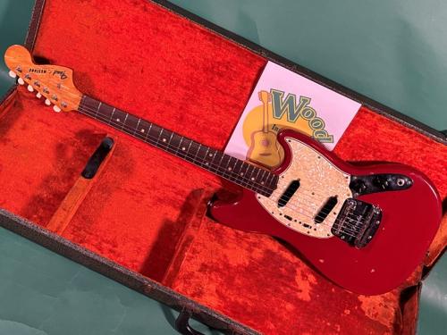 Fender MUSTANG RED/R