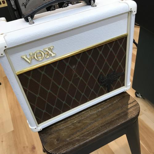 VOX VBM-1