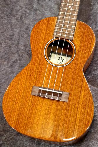 ILIKAI  【黒澤楽器池袋店】CON-4MGG  #1 【コンサート】【チューナー/教則本プレゼント!】