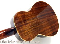 aNueNue [aNN-AAA2E]コンサート TAIWANアカシア単板/PU付_7