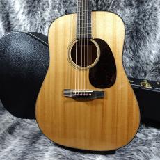 Martin D-18 Modern Deluxe