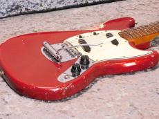 Fender Mustang '66_10