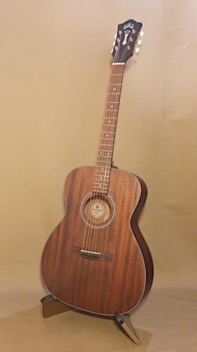 Guild OM-120