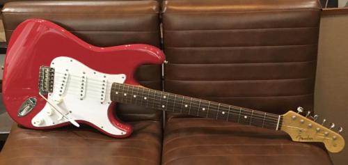 Fender Japan ST62-58US FRD カスタムカラーコレクション