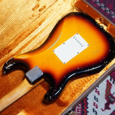 Fender Custom Shop 1960 Stratocaster Relic 3-Color Sunburst_5