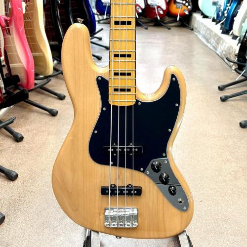Squier Classic Vibe 70s Jazz Bass