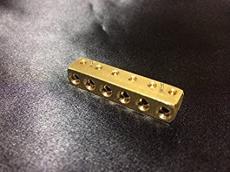HEADLESS USA Steinberger String Adapter Brass_3