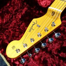 Fender American Vintage II 1957 Stratocaster 2-Color Sunburst_5