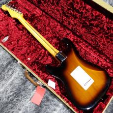 Fender American Vintage II 1957 Stratocaster 2-Color Sunburst_6