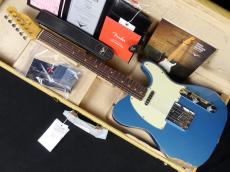 Fender Custom Shop 1963 Telecaster Relic Aged Lake Placid Blue_2