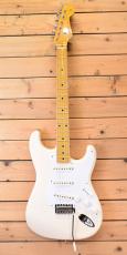 Fender Japan ST57/VWH/Basswood_2