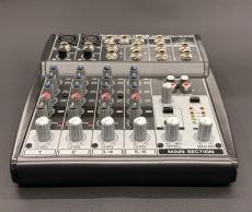 BEHRINGER XENYX 802_3