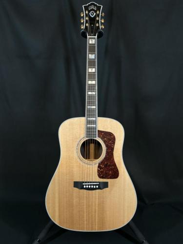 Guild D-55 NAT [SER:C240225]