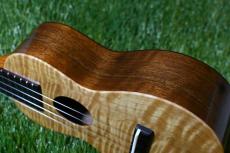 tkitki ukulele ECO-S+ AmberMaple×Walnut Soprano【S/N 1682】_14