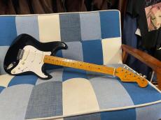 Fender Japan ST57-770SL Black