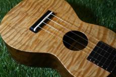 tkitki ukulele ECO-S+ AmberMaple×Walnut Soprano【S/N 1683】_10