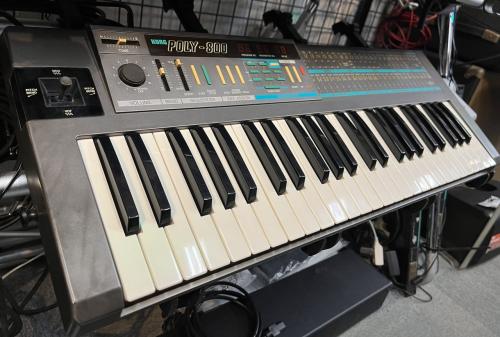 KORG POLY-800 【中古】【専用ケース】