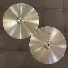 Zildjian 《現品限り超特価》 AVEDIS 16" HiHats (Top:1,218g / Bottom:1,650g)※生産完了品【定価より35%OFF】