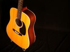 Martin D-28【生産数僅か990本!大変希少な1988年製。まだ手が届くオススメのセミヴィンテージD28です! 】解説試奏動画ご覧下さい。_4