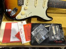 Fender American Vintage II 1961 Stratocaster 3-Color Sunburst【3.46kg/2024年製USED】_2