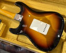 Fender American Vintage II 1961 Stratocaster 3-Color Sunburst【3.46kg/2024年製USED】_6