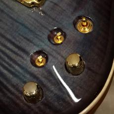 Valenti Guitars Nebula Carved, Violet Blue(dark burst)_8
