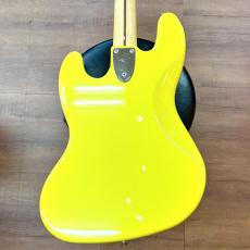 Fender Japan Limited International Color Jazz Bass_5